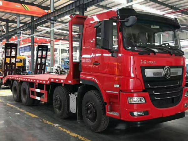 東風D7前四后八平板運輸車