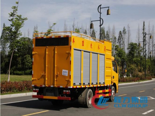 東風(fēng)大多利卡8方污水處理車，凈化車程力廠家直供